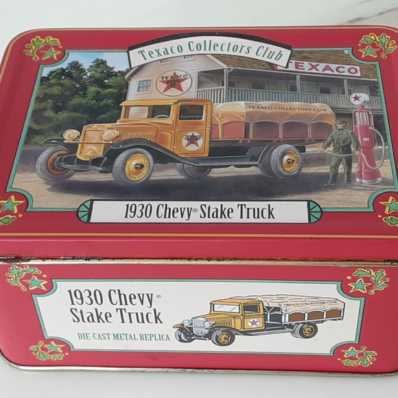 NEW in TIN TEXACO Collectors Club 1930 CHEVY STAKE TRUCK Die Cast Replica - Picture 3 of 5
